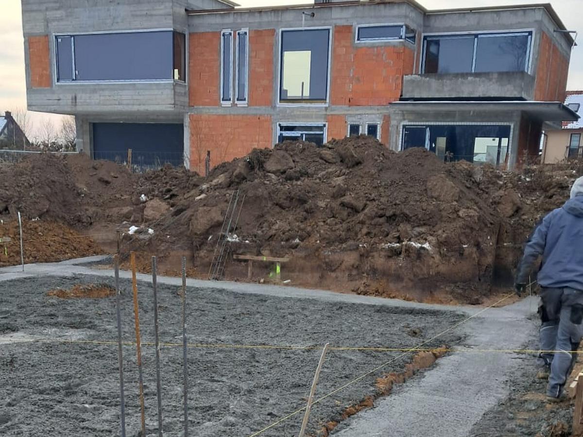 Budowa nowoczesnego domu w Zielonkach pod Krakowem